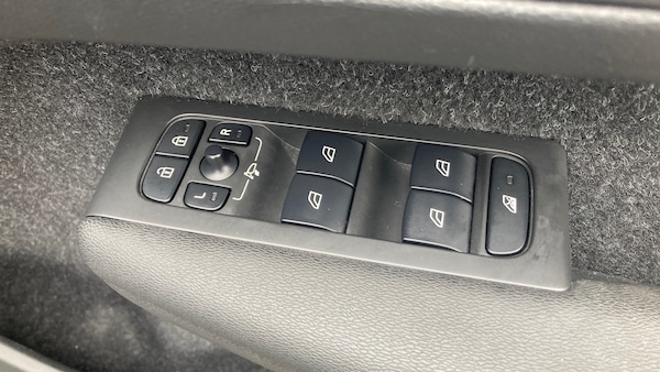 Used Volvo XC40 2020 for sale - 76180869: Photo 34