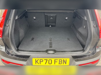 Used Volvo XC40 2020 for sale - 76180869: Photo 4