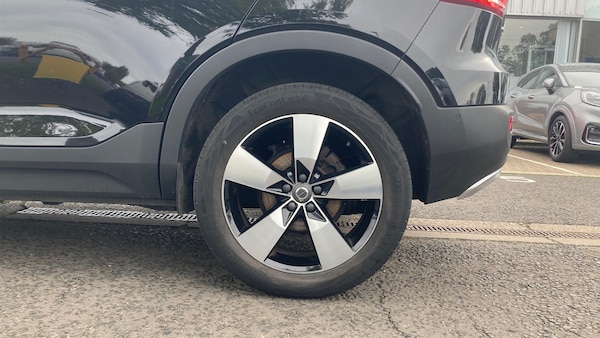 Used Volvo XC40 2020 for sale - 76180869: Photo 7