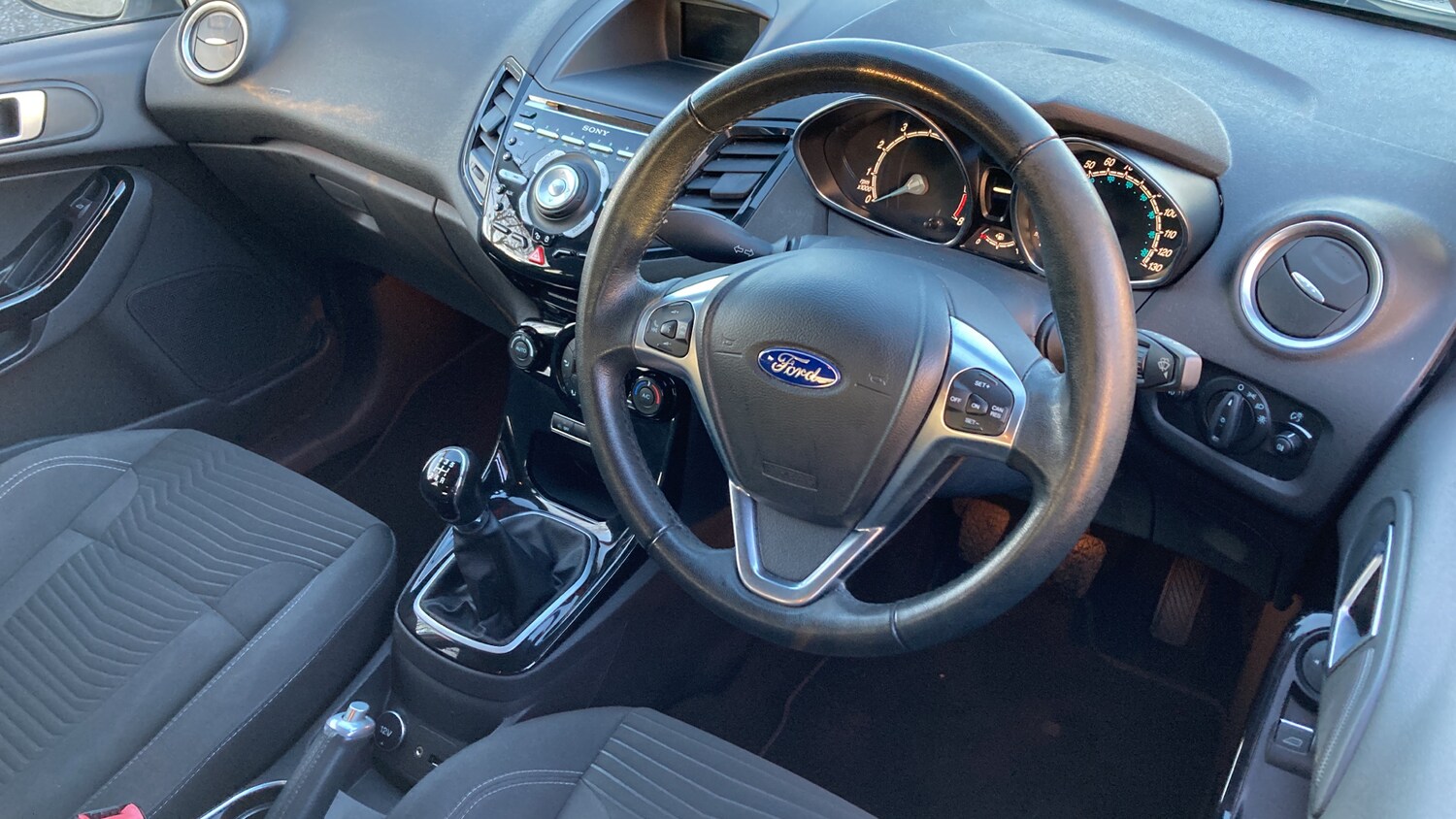 Used Ford Fiesta 2014 for sale - 76818712: Photo 11