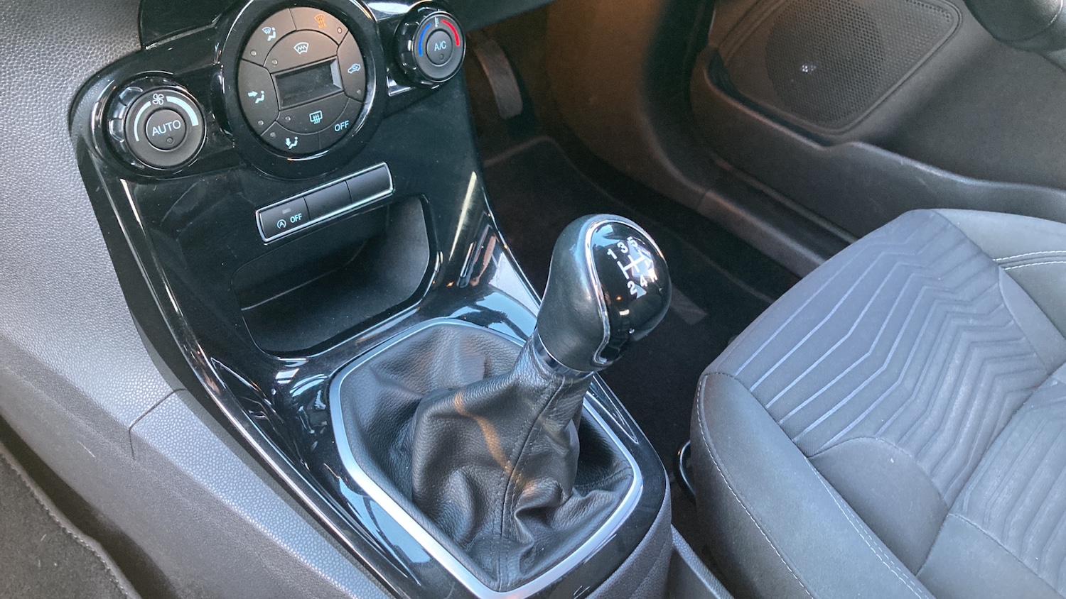 Used Ford Fiesta 2014 for sale - 76818712: Photo 13