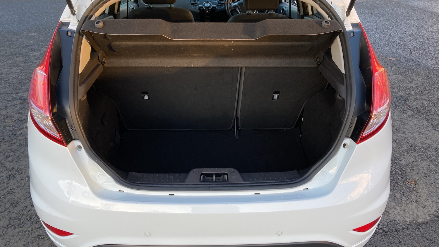 Used Ford Fiesta 2014 for sale - 76818712: Photo 4