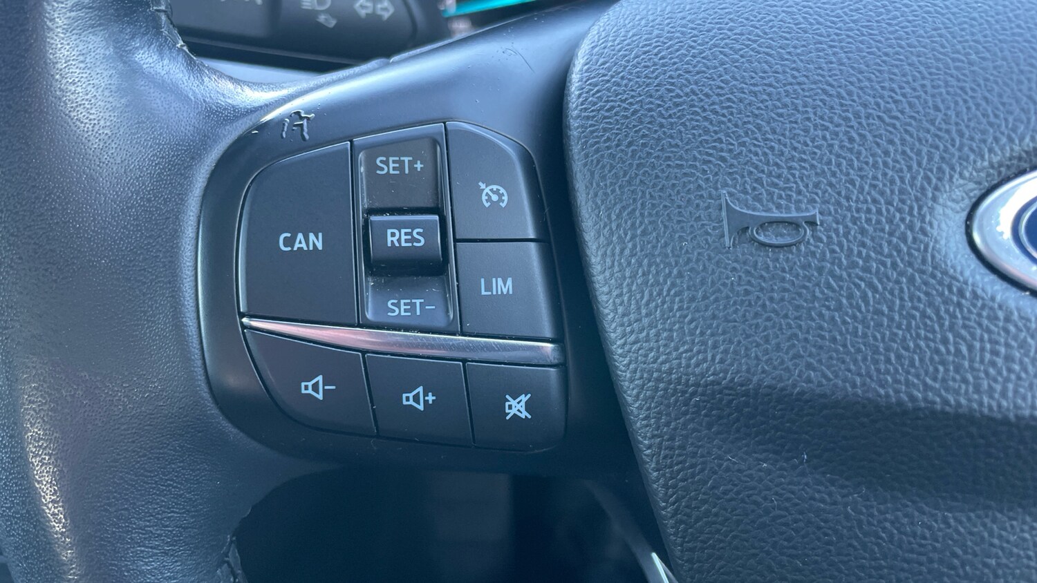 Used Ford Focus 2020 for sale - 76782507: Photo 32