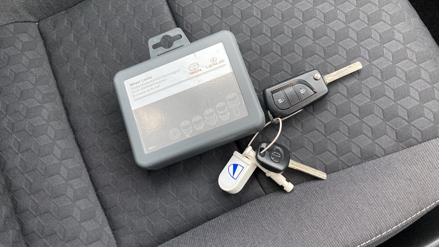 Used Toyota Yaris 2020 for sale - 76555643: Photo 19