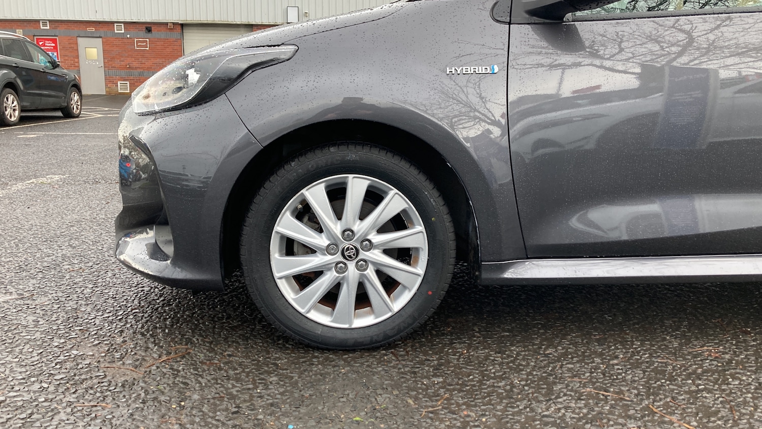 Used Toyota Yaris 2020 for sale - 76555643: Photo 21