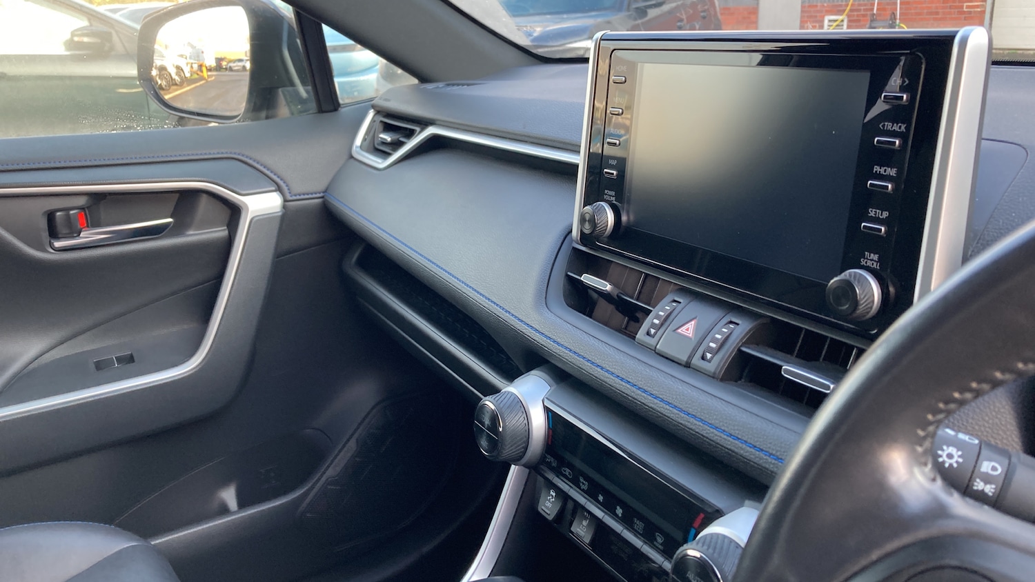 Used Toyota RAV4 2019 for sale - 76519242: Photo 14