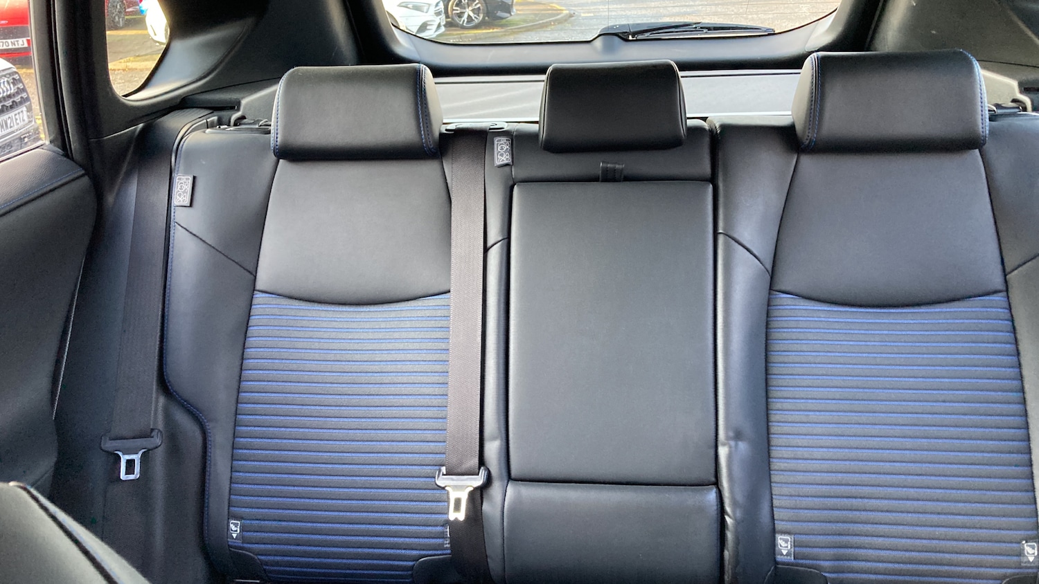 Used Toyota RAV4 2019 for sale - 76519242: Photo 15