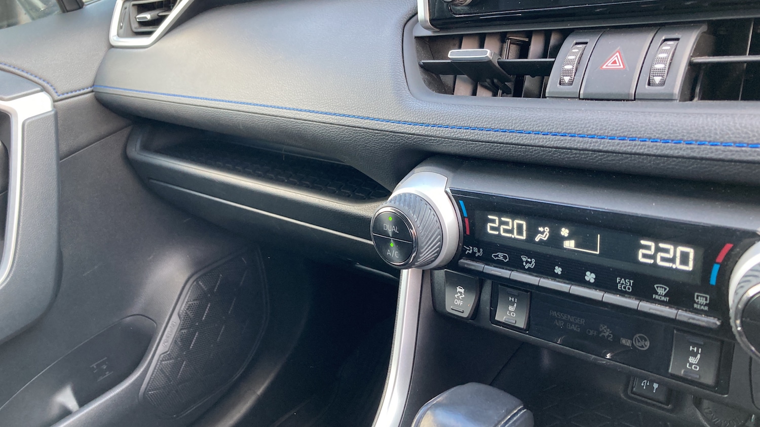 Used Toyota RAV4 2019 for sale - 76519242: Photo 35