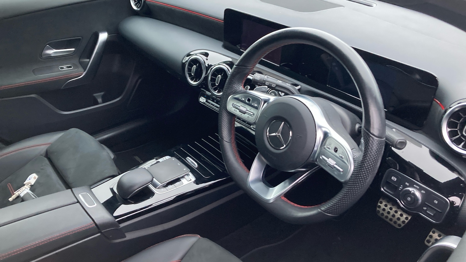 Used Mercedes-Benz A-Class 2019 for sale - 77001757: Photo 11