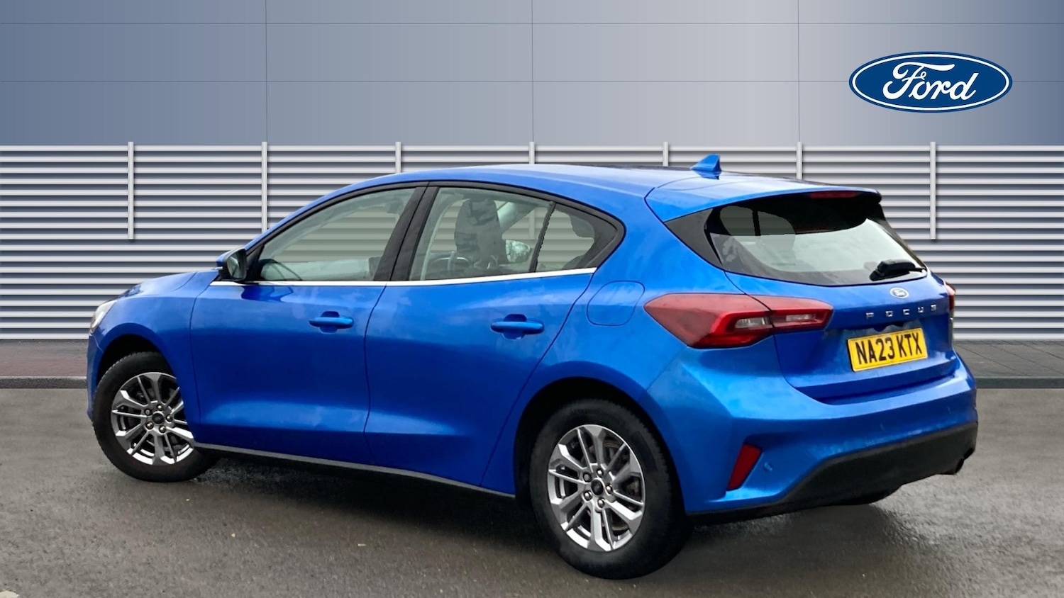 Used Ford Focus 2023 for sale - 77288958: Photo 2