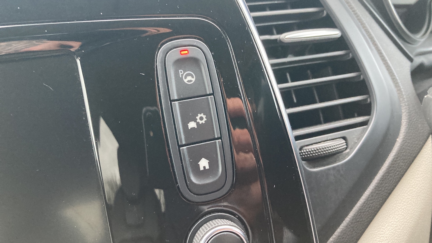 Used Renault Captur 2019 for sale - 77766183: Photo 30