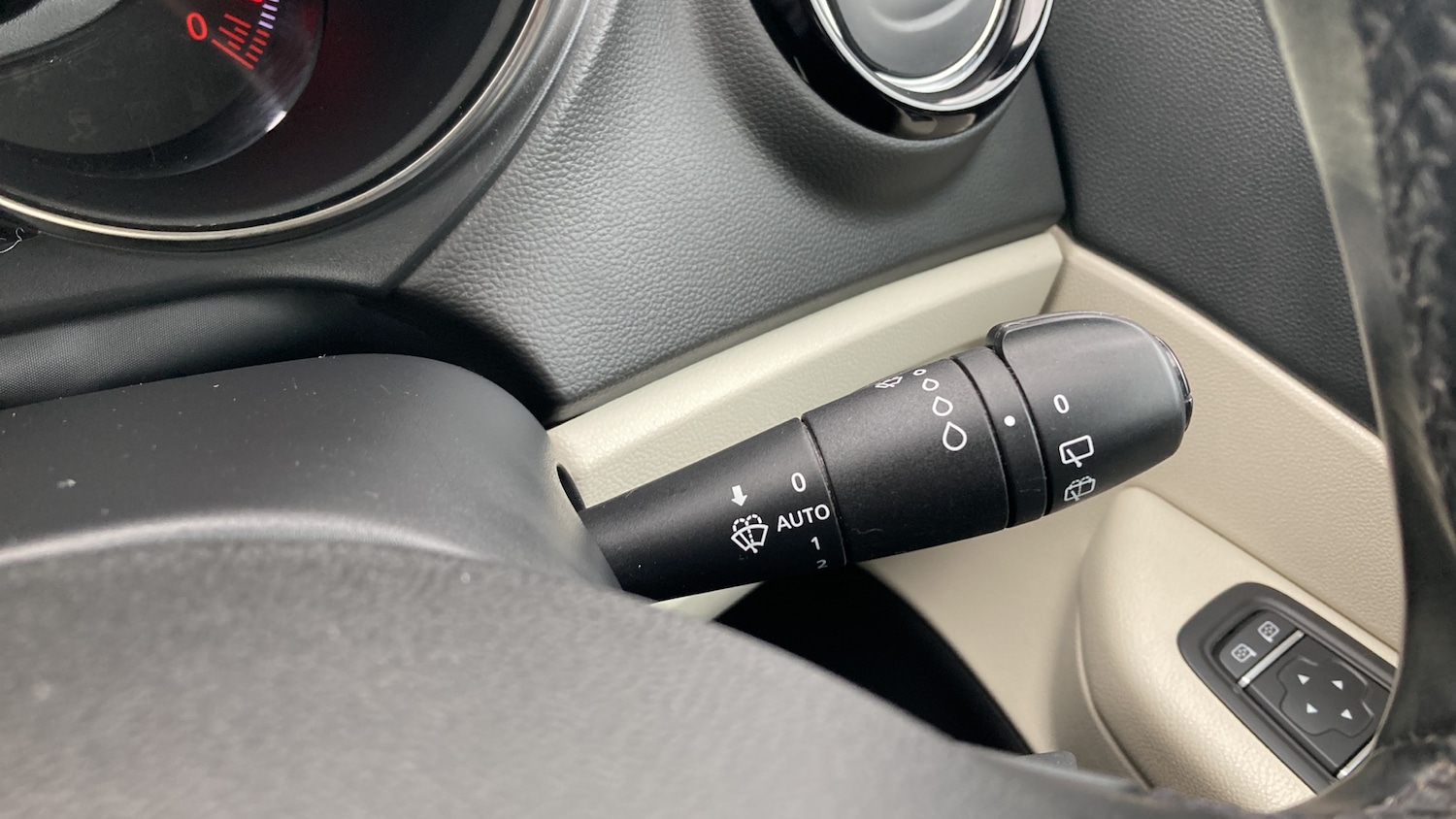 Used Renault Captur 2019 for sale - 77766183: Photo 33