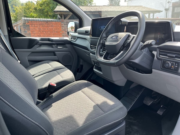 Used Ford E-Transit 2024 for sale - 75555056: Photo 5