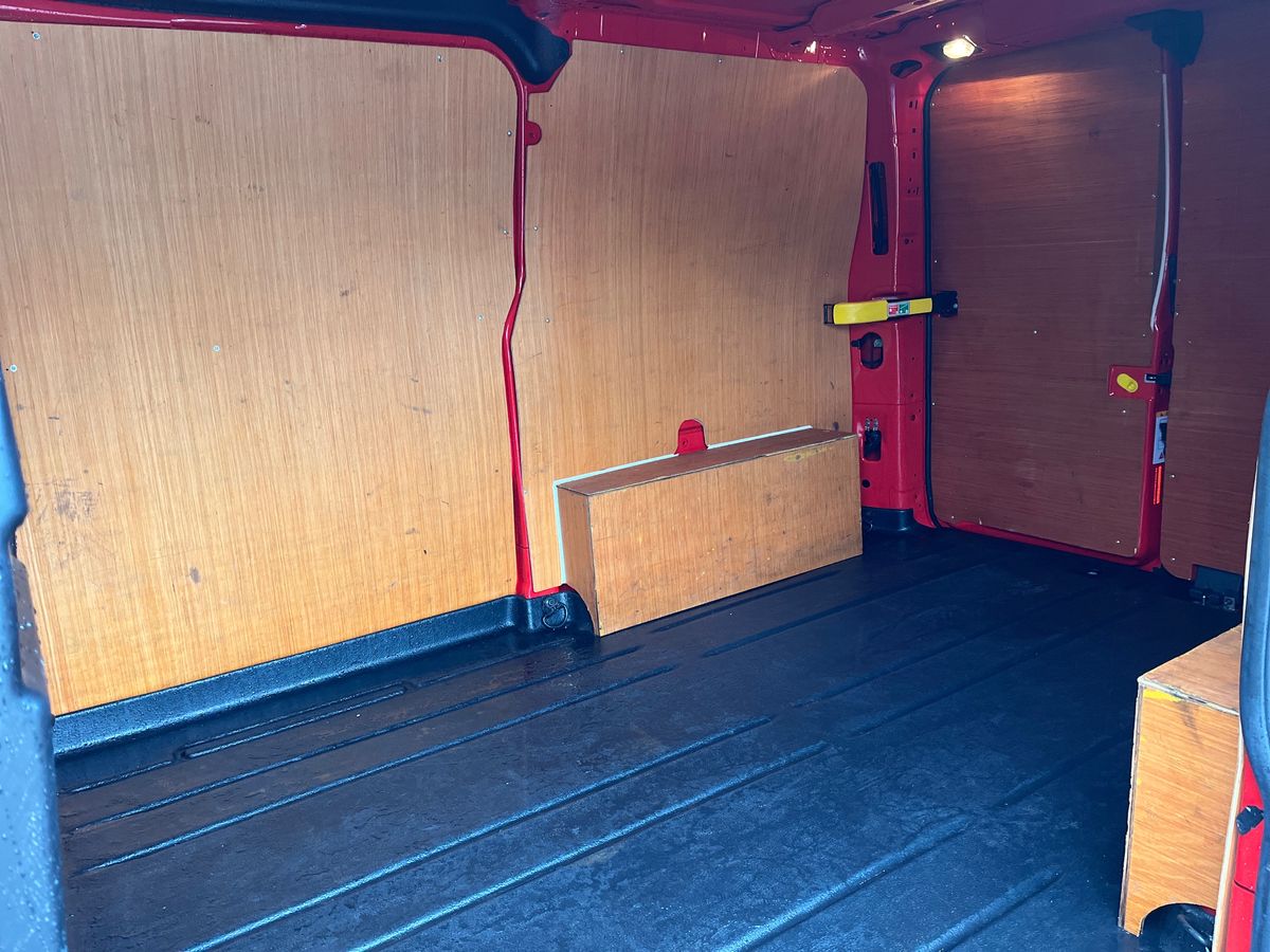 Used Ford Transit Custom for sale - 76827810: Photo 10