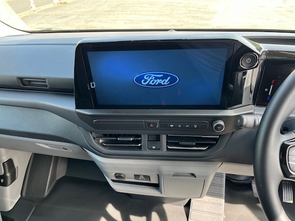 Used Ford E-Transit 2024 for sale - 75555123: Photo 7