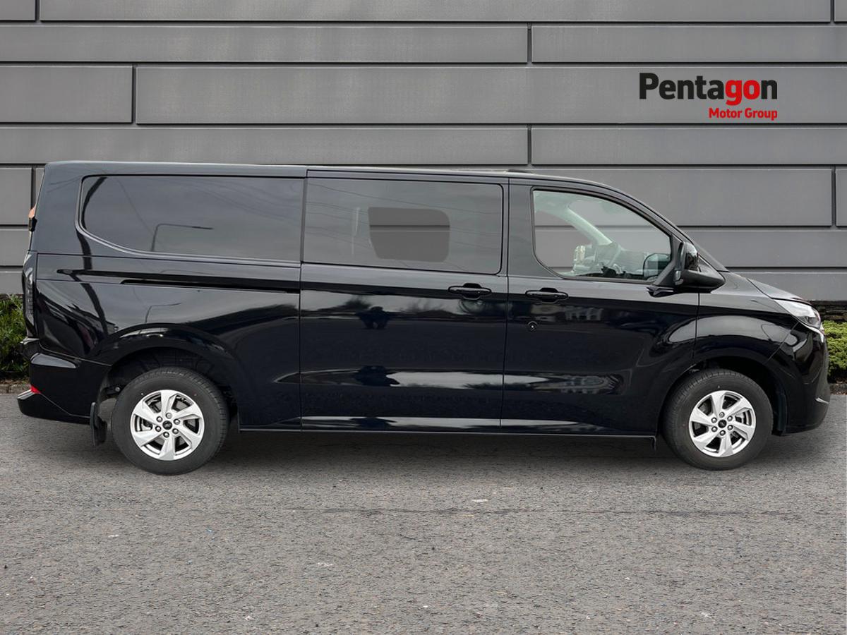 Used Ford Transit Custom 2025 for sale - 76219523: Photo 13