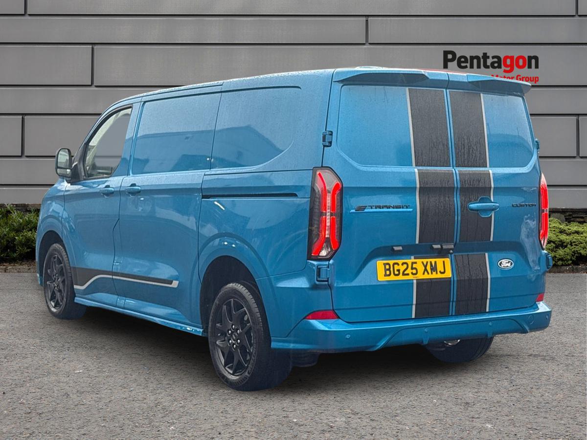 Used Ford Transit Custom 2025 for sale - 76470821: Photo 2