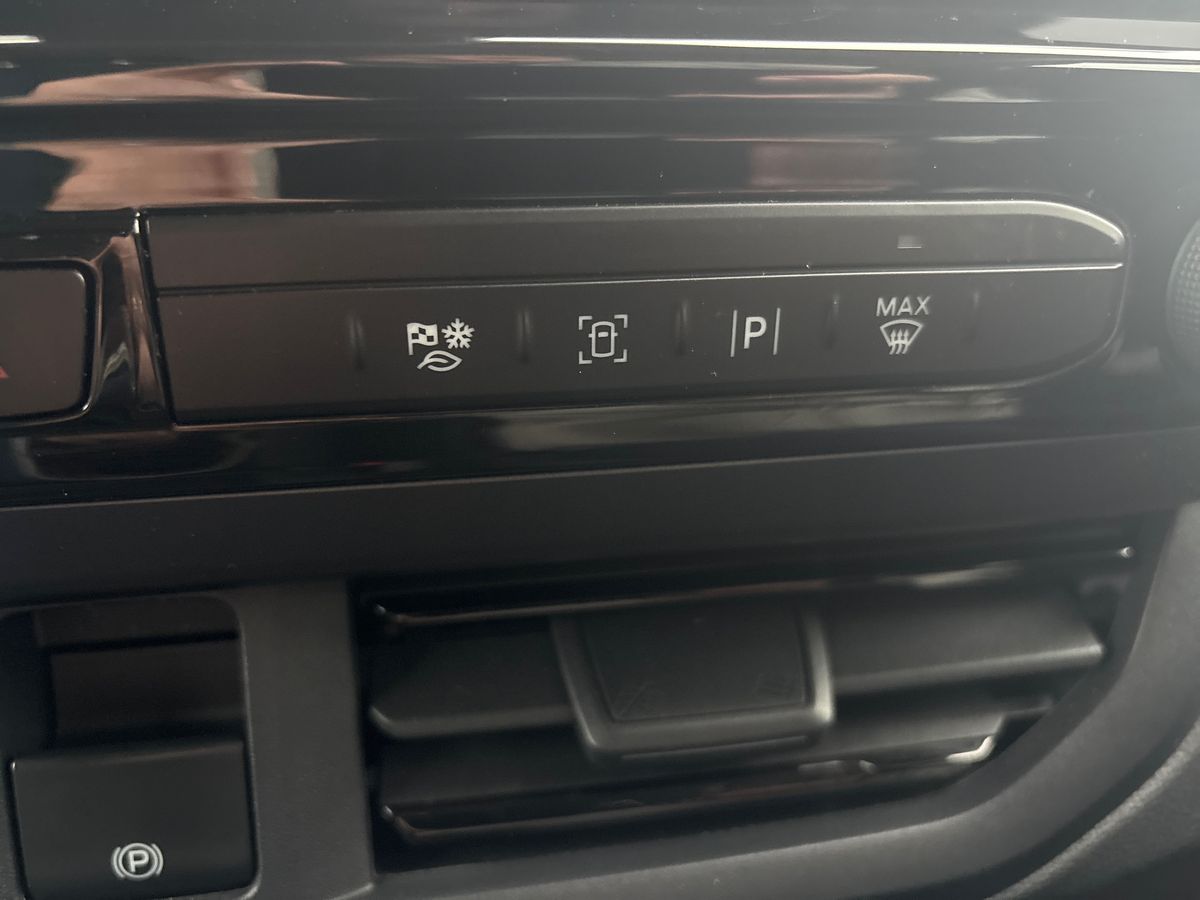 Used Ford Transit Custom 2025 for sale - 76470821: Photo 25