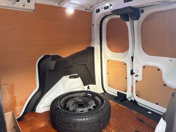 Used Ford Transit Courier 2022 for sale - 76211416: Photo 10