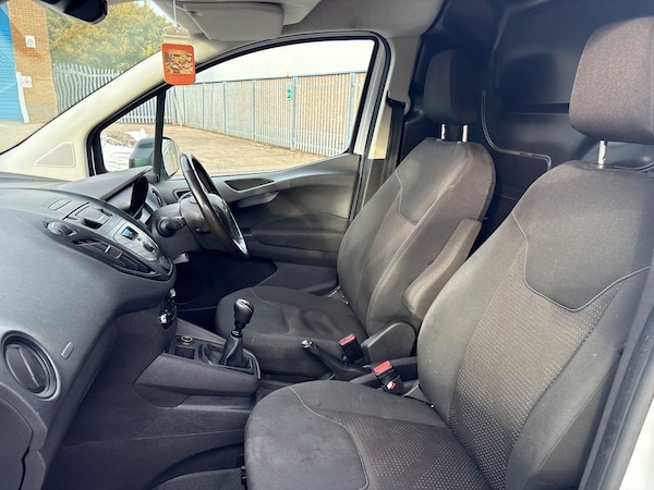 Used Ford Transit Courier 2022 for sale - 76211416: Photo 9