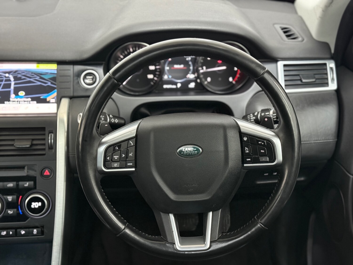 Used Land Rover Discovery Sport 2017 for sale - 77445755: Photo 20