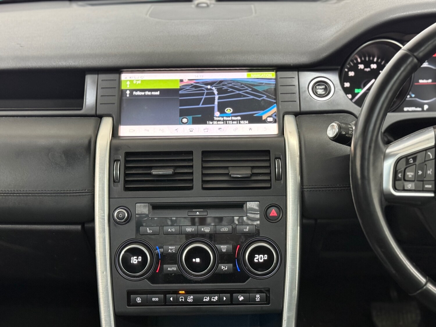 Used Land Rover Discovery Sport 2017 for sale - 77445755: Photo 25