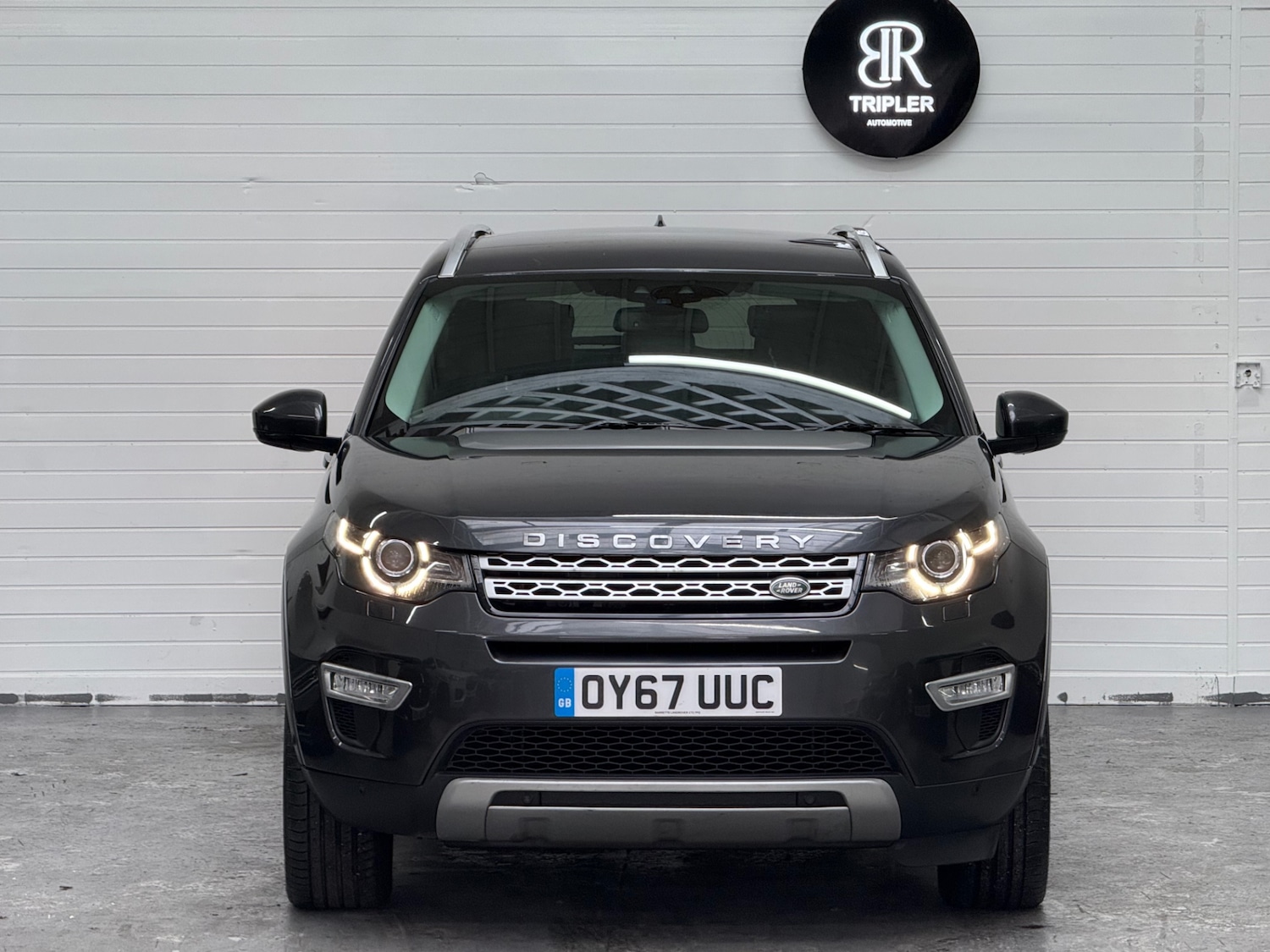 Used Land Rover Discovery Sport 2017 for sale - 77445755: Photo 3
