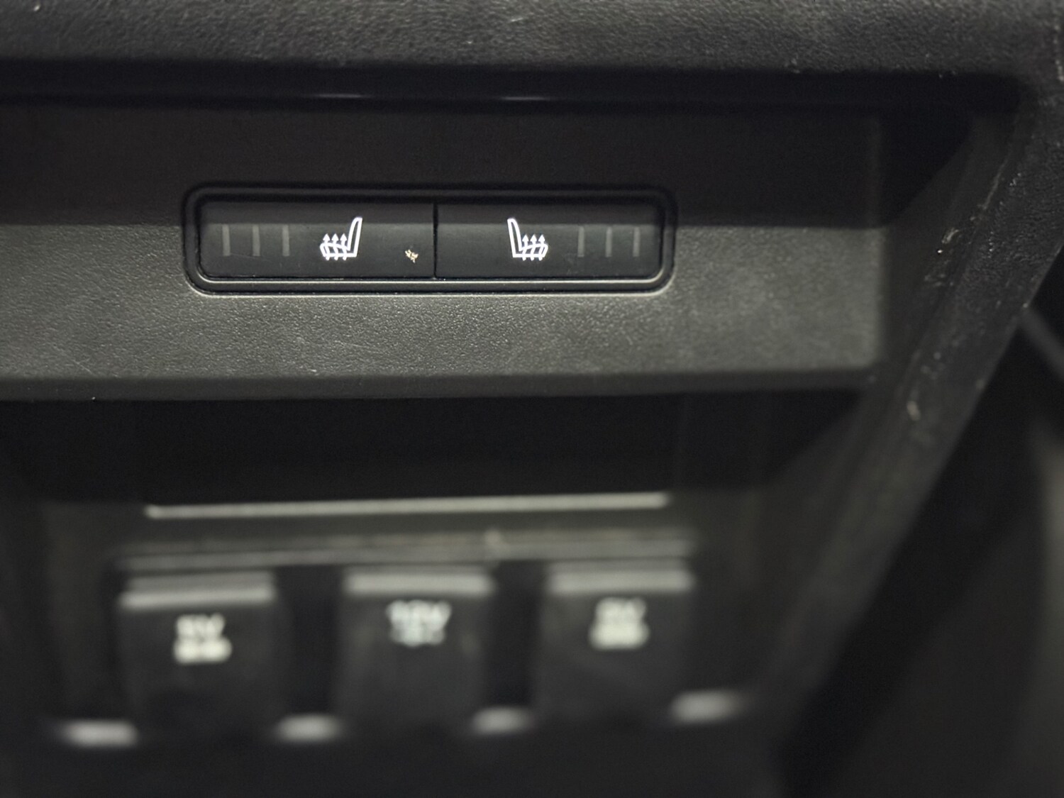 Used Land Rover Discovery Sport 2017 for sale - 77445755: Photo 30