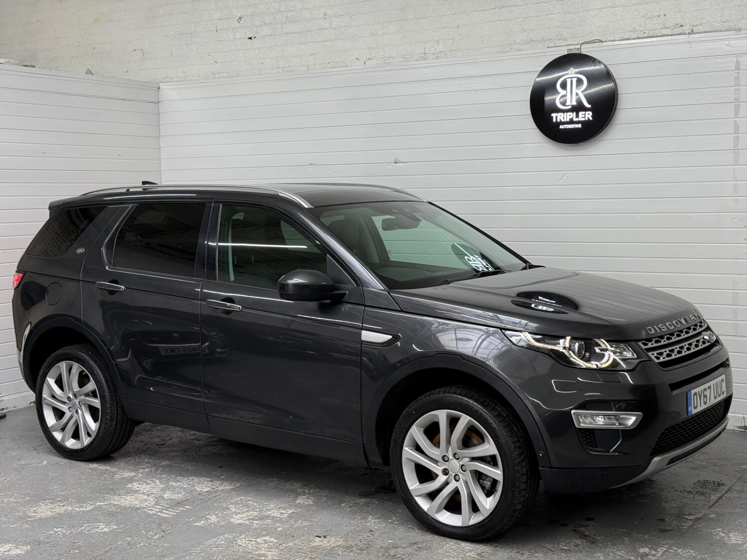 Used Land Rover Discovery Sport 2017 for sale - 77445755: Photo 6