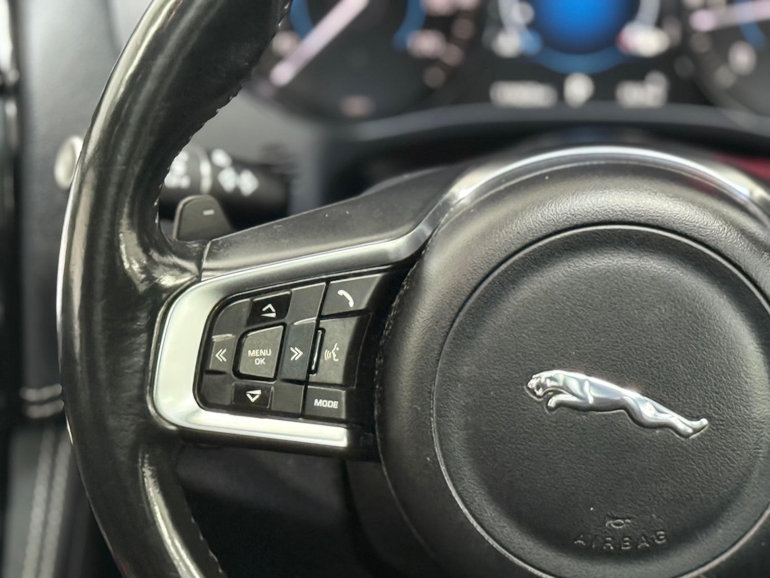 Used Jaguar F-Pace 2016 for sale - 77778921: Photo 21