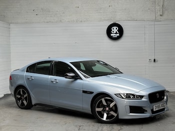 Used Jaguar XE 2015 for sale - 78474835: Photo