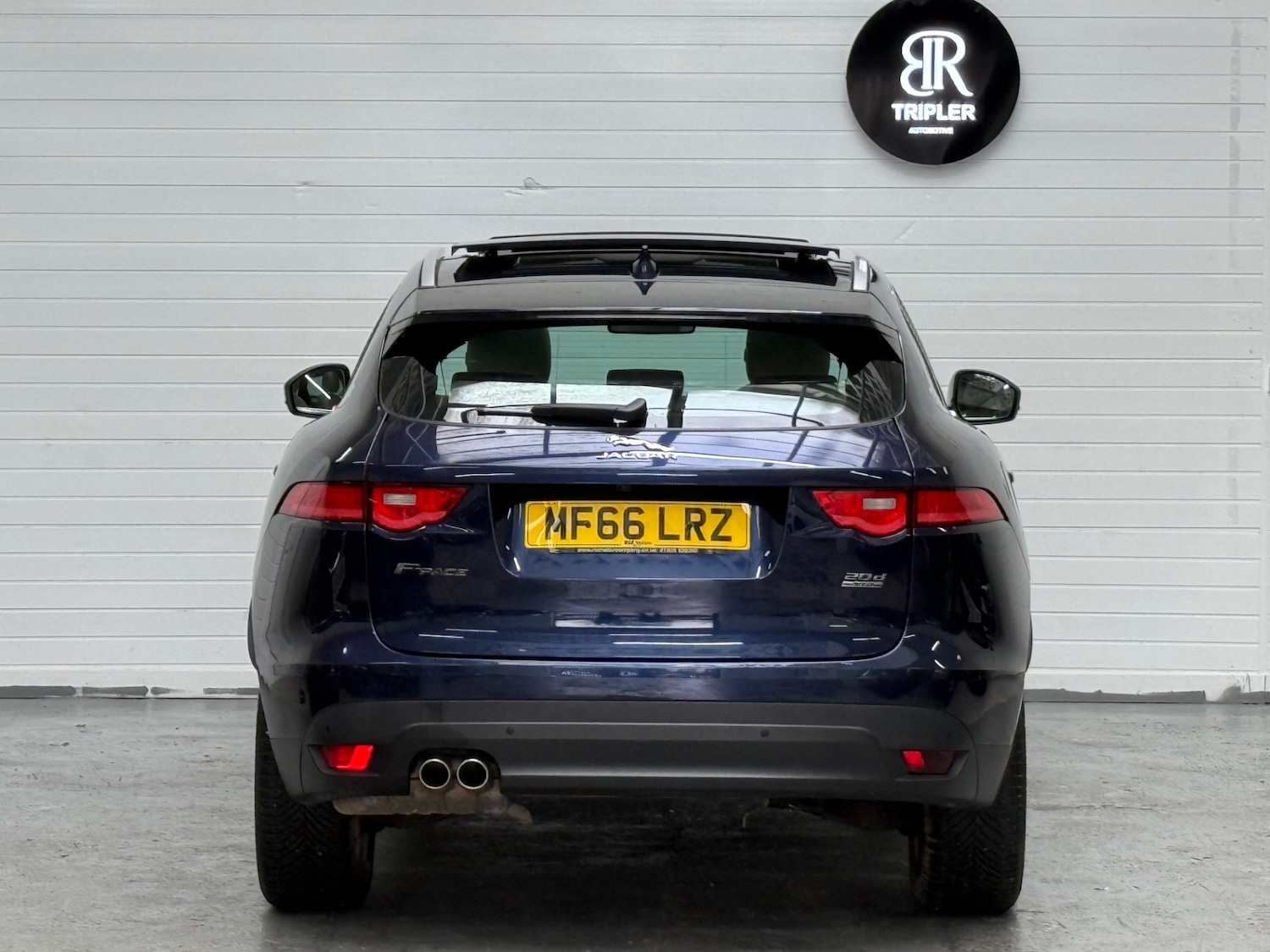 Used Jaguar F-Pace 2016 for sale - 77689630: Photo 19