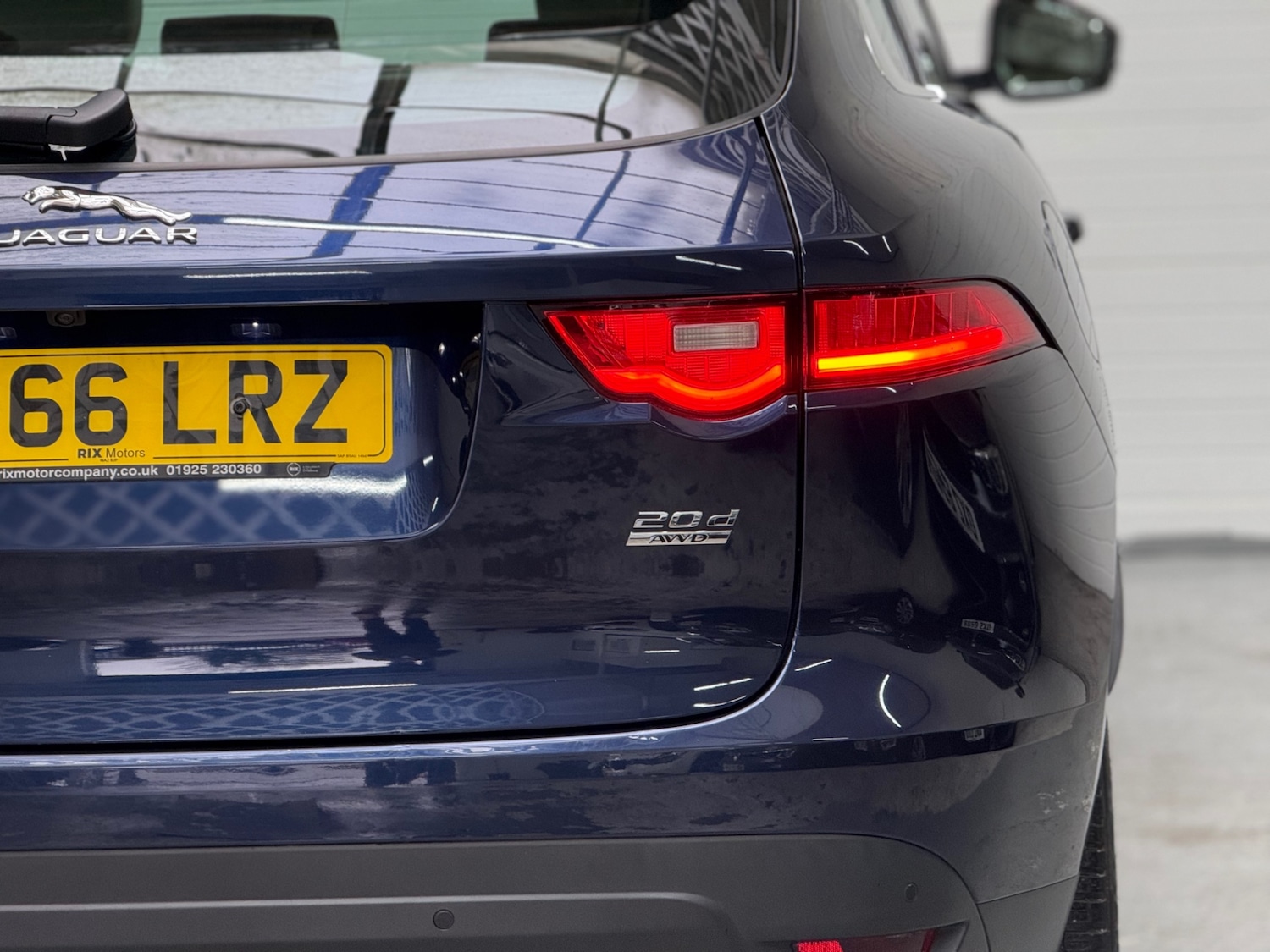 Used Jaguar F-Pace 2016 for sale - 77689630: Photo 22