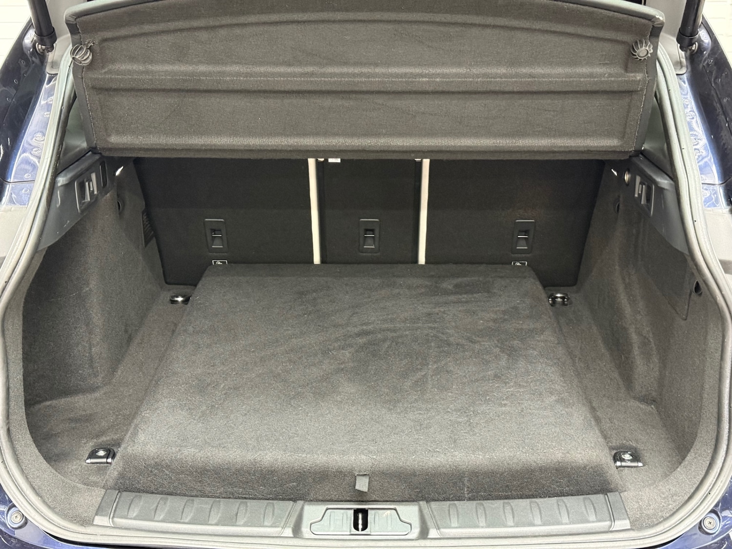 Used Jaguar F-Pace 2016 for sale - 77689630: Photo 23