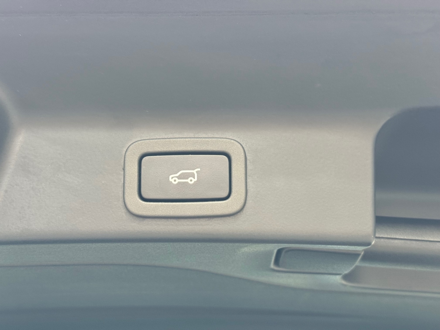 Used Jaguar F-Pace 2016 for sale - 77689630: Photo 24