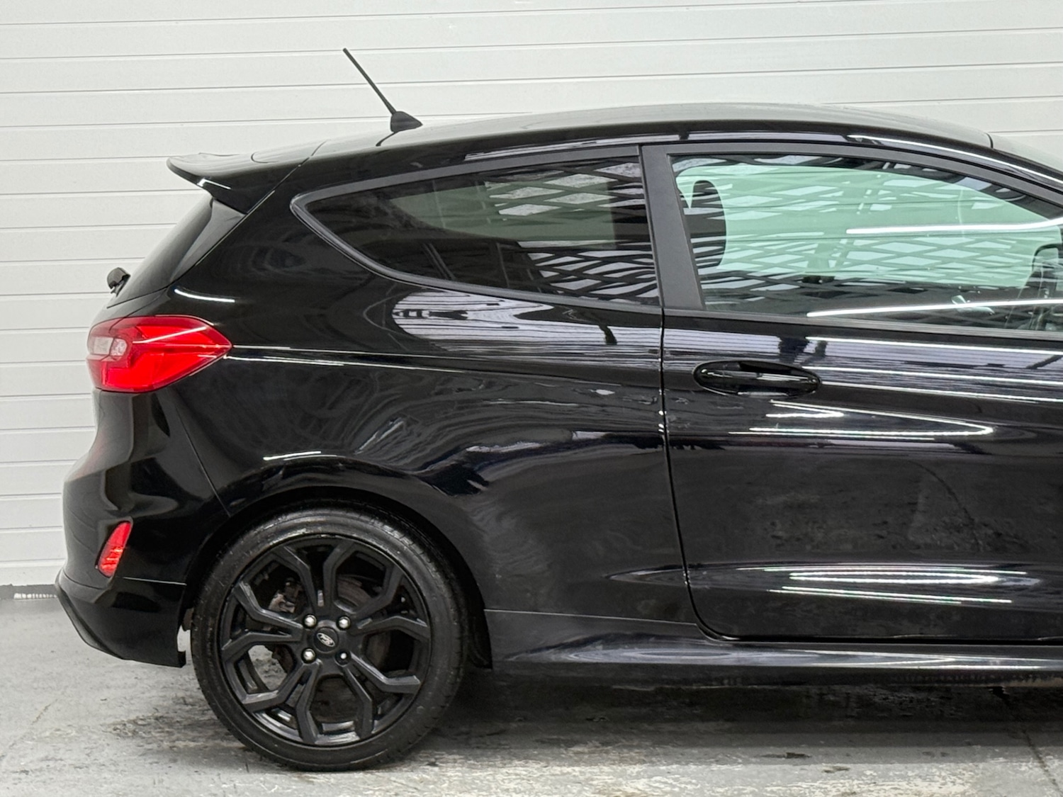 Used Ford Fiesta 2017 for sale - 77460396: Photo 7