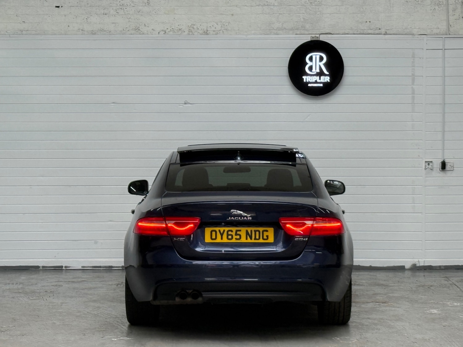 Used Jaguar XE 2015 for sale - 78111623: Photo 14