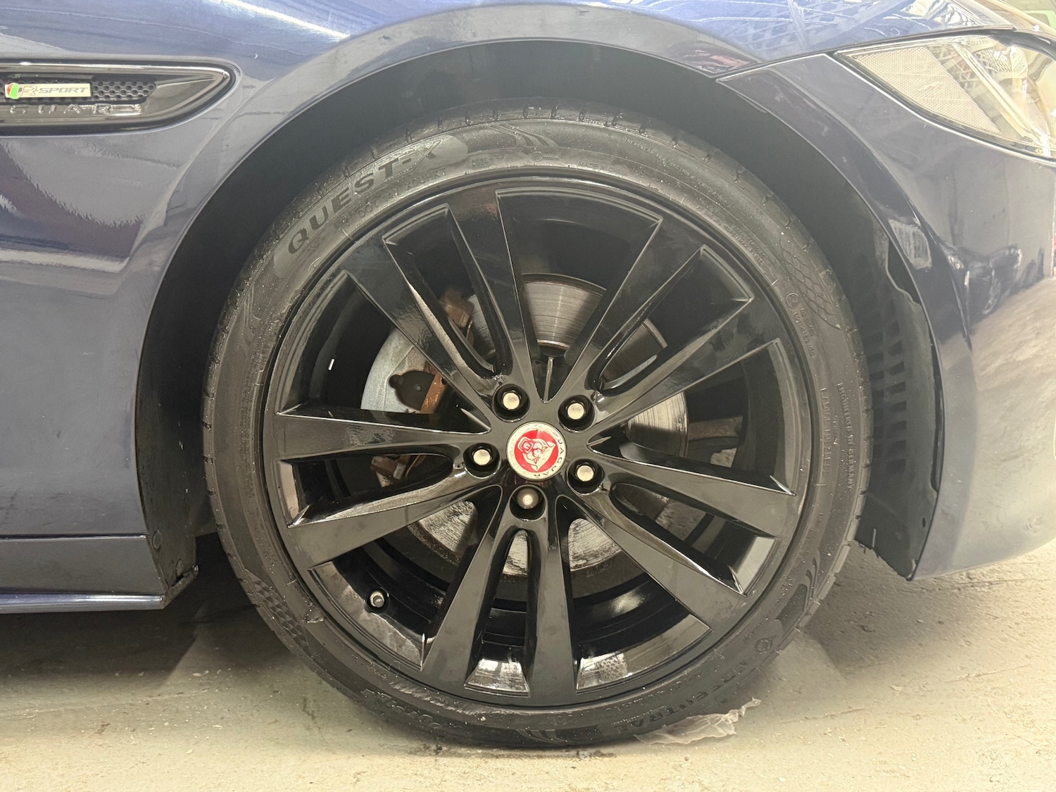 Used Jaguar XE 2015 for sale - 78111623: Photo 38