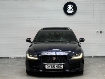 Used Jaguar XE 2015 for sale - 78111623: Photo