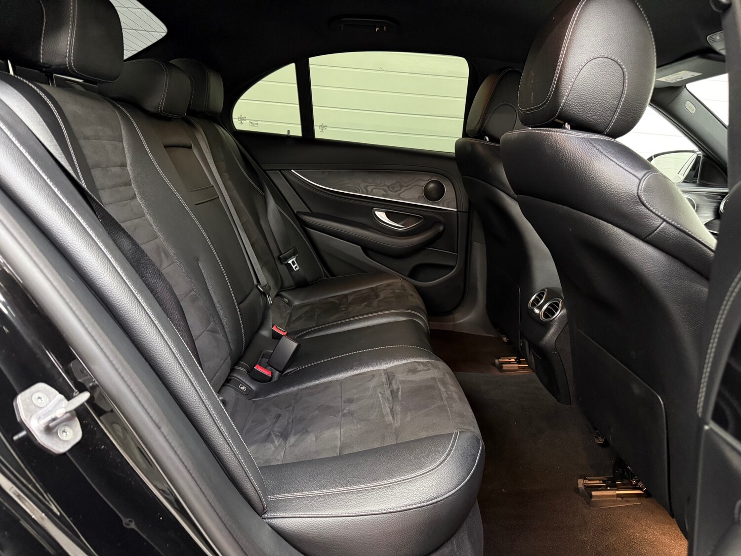 Used Mercedes-Benz E Class 2017 for sale - 77590439: Photo 10