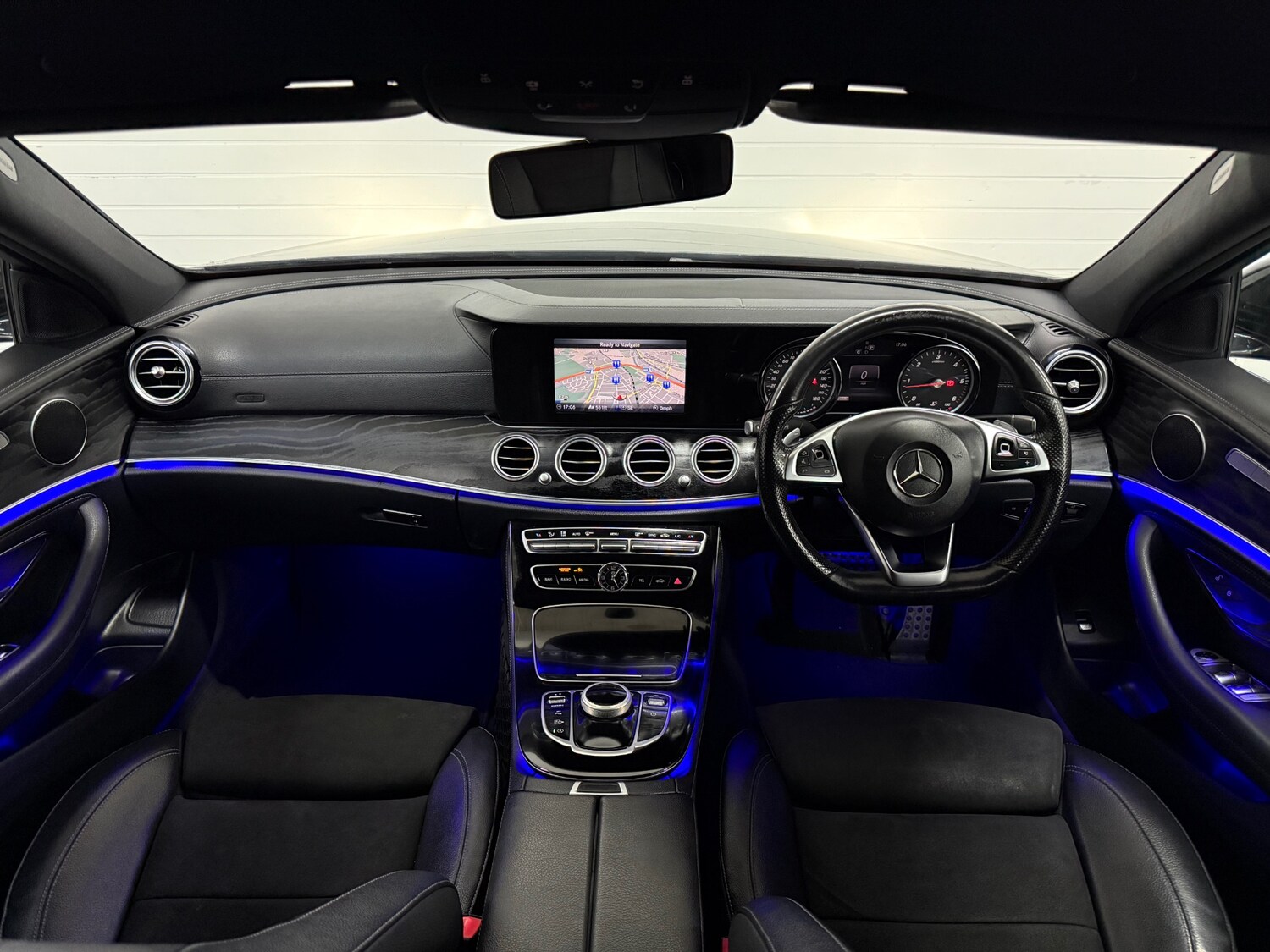 Used Mercedes-Benz E Class 2017 for sale - 77590439: Photo 17