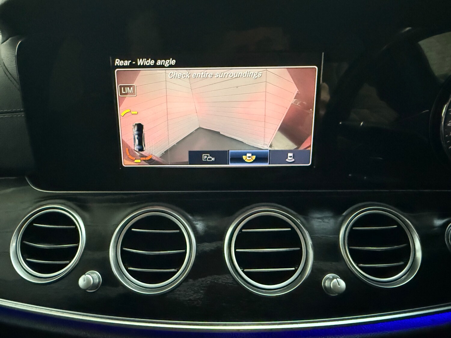 Used Mercedes-Benz E Class 2017 for sale - 77590439: Photo 20