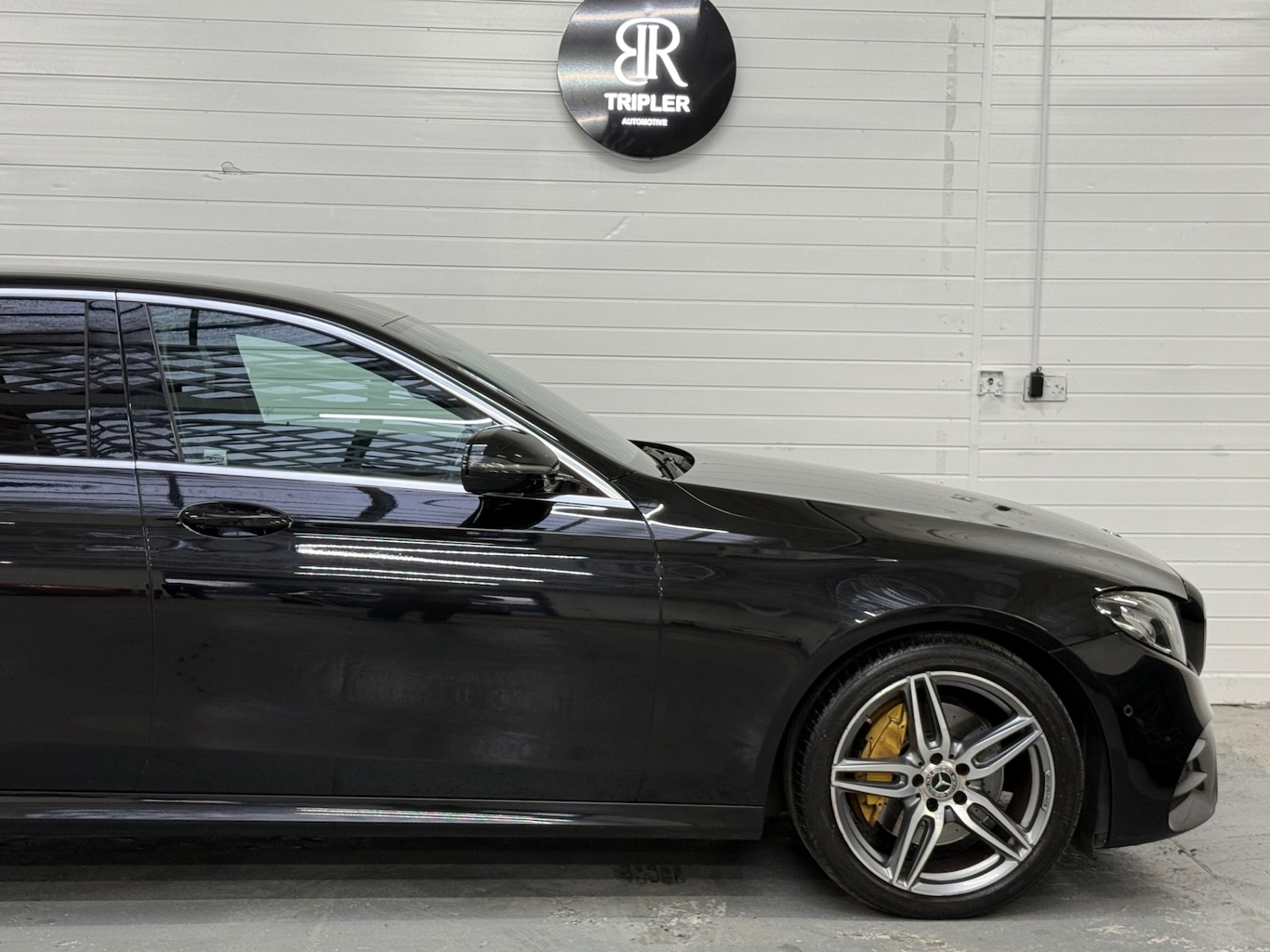 Used Mercedes-Benz E Class 2017 for sale - 77590439: Photo 5