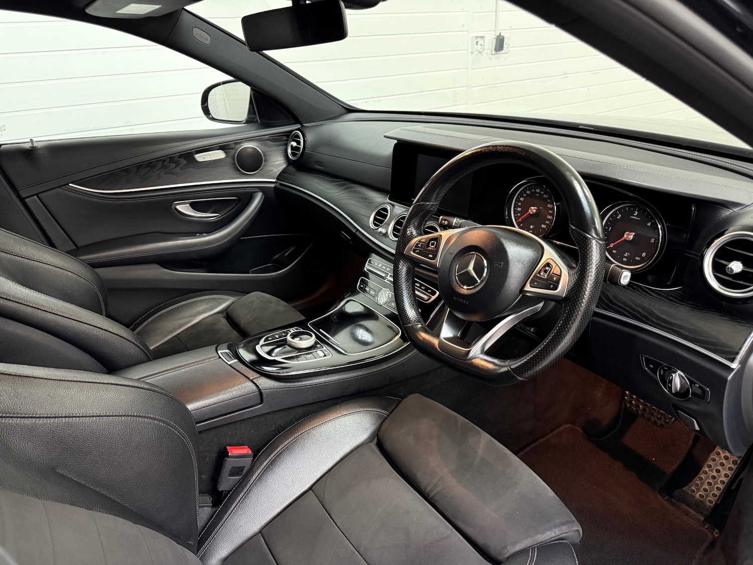 Used Mercedes-Benz E Class 2017 for sale - 77590439: Photo 7