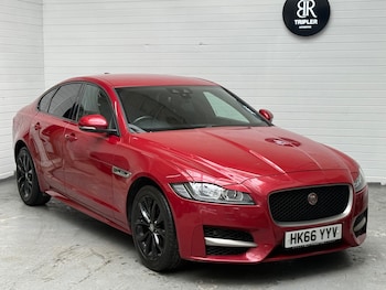 Used Jaguar XF 2017 for sale - 79045451: Photo