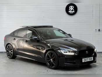 Used Jaguar XE 2017 for sale - 78722627: Photo