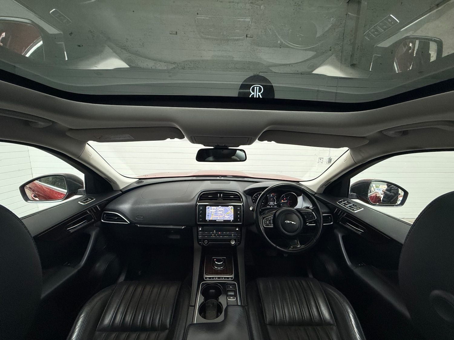 Used Jaguar F-Pace 2017 for sale - 78109678: Photo 16