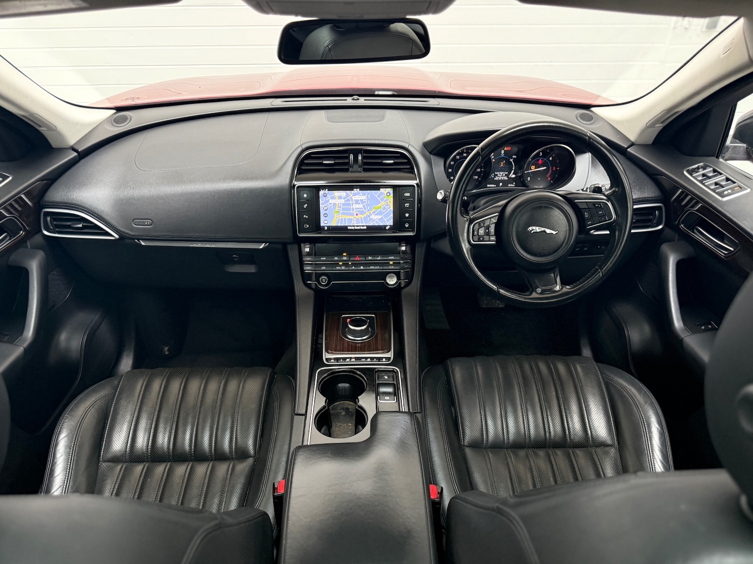 Used Jaguar F-Pace 2017 for sale - 78109678: Photo 17