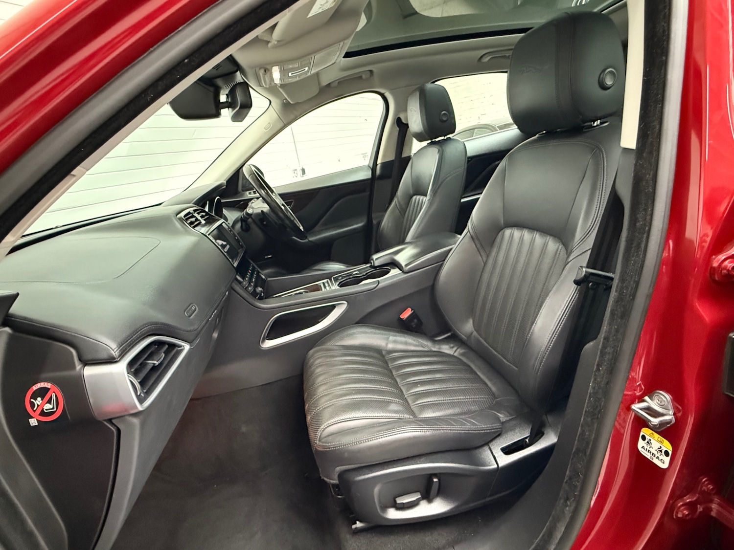 Used Jaguar F-Pace 2017 for sale - 78109678: Photo 29