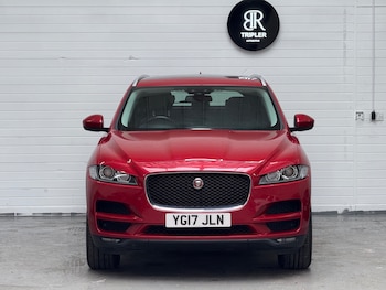 Used Jaguar F-Pace 2017 for sale - 78109678: Photo